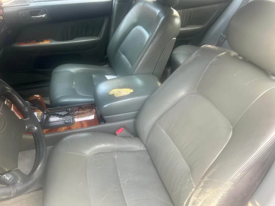 1997 Lexus LS 2nd Gen - Image 6 of 9
