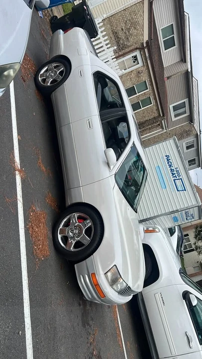 1997 Lexus LS 2nd Gen - Image 3 of 9
