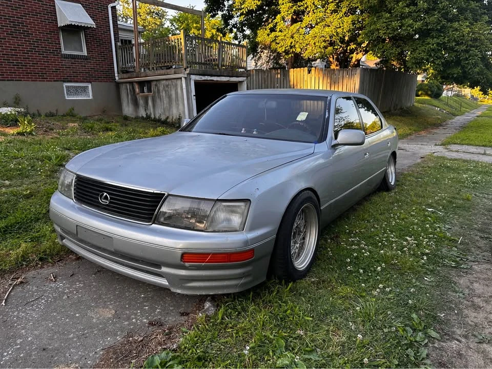 1997 Lexus LS 2nd Gen - Image 9 of 16