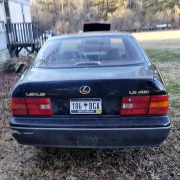 1997 Lexus LS 400