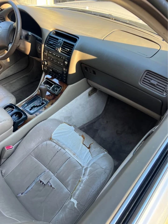 1997 Lexus LS 2nd Gen - Image 8 of 17