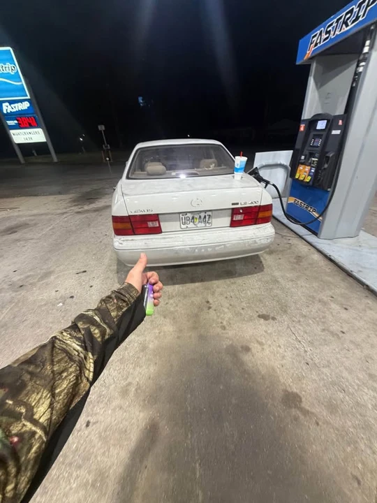 1997 Lexus LS 2nd Gen - Image 7 of 7