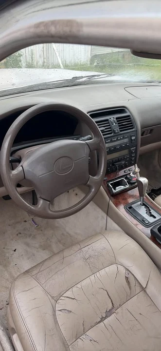 1997 Lexus LS 2nd Gen - Image 2 of 7