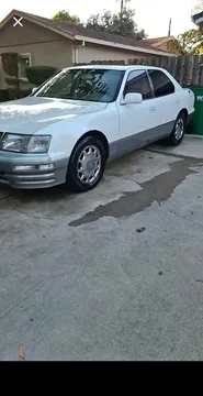 1997 Lexus LS 400 Sedan 4D