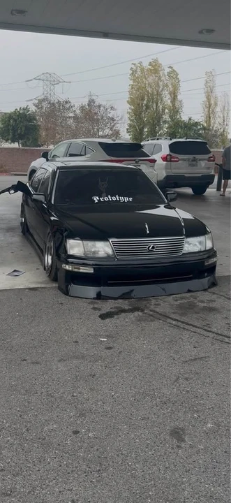 1997 Lexus LS 2nd Gen - Image 5 of 5