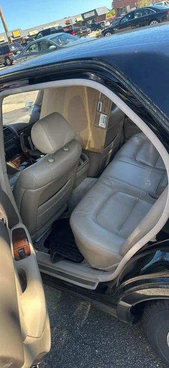 1997 Lexus LS 2nd Gen - Image 5 of 8