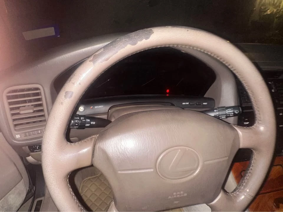 1997 Lexus LS 2nd Gen - Image 6 of 13