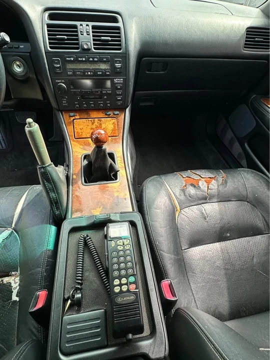 1997 Lexus LS 2nd Gen - Image 8 of 14