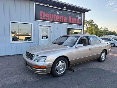 1997 Lexus LS 400 Sedan