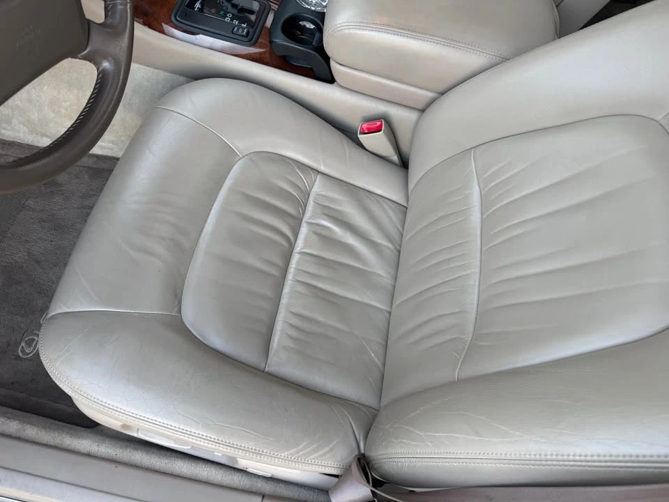 1997 Lexus LS 2nd Gen - Image 2 of 11