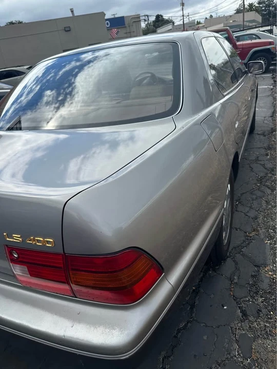 1997 Lexus LS 2nd Gen - Image 3 of 7
