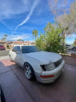 1997 Lexus LS 400 Sedan 4D