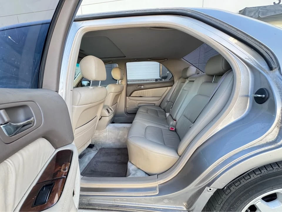 1997 Lexus LS 2nd Gen - Image 14 of 15