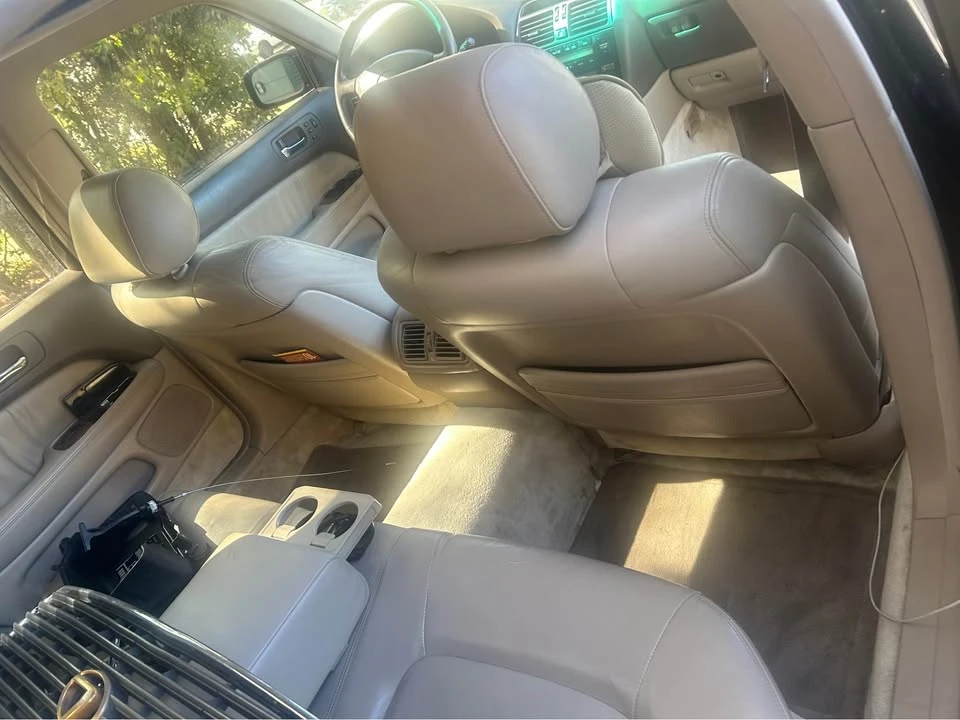 1997 Lexus LS 2nd Gen - Image 12 of 17