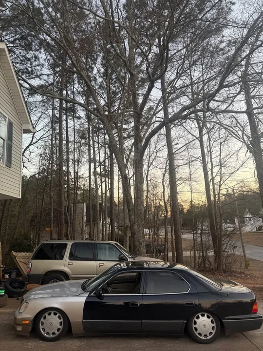 1997 Lexus LS 2nd Gen - Image 5 of 17