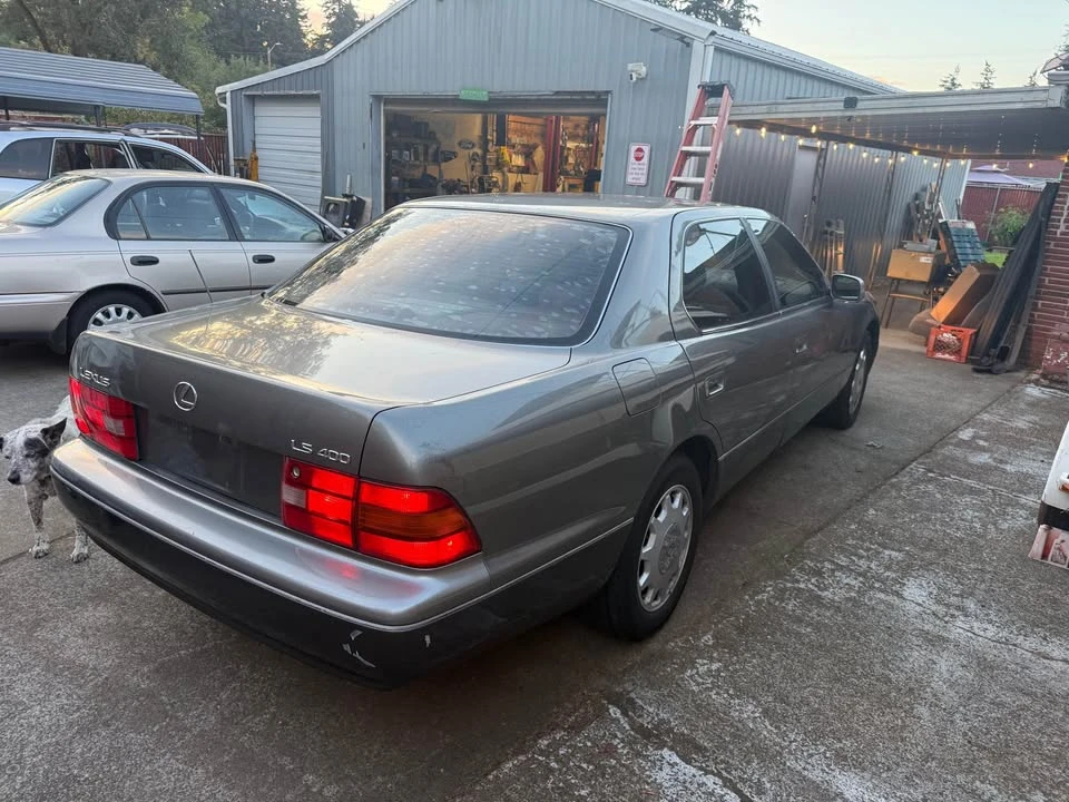 1997 Lexus LS 2nd Gen - Image 3 of 7