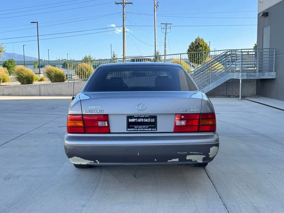 1997 Lexus LS 2nd Gen - Image 4 of 15