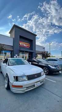 1997 Lexus LS 400 Sedan
