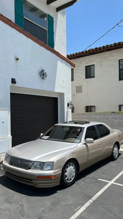 1997 Lexus LS 2nd Gen - Image 7 of 7