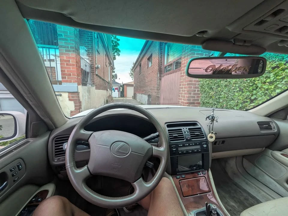1997 Lexus LS 2nd Gen - Image 8 of 8