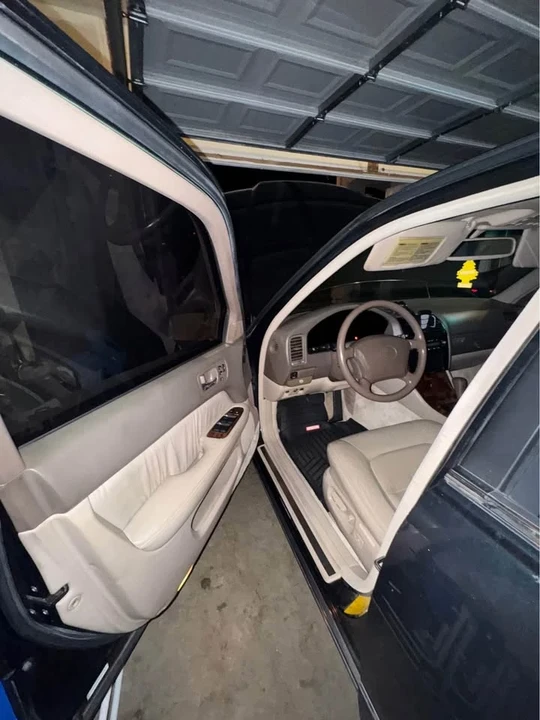 1997 Lexus LS 2nd Gen - Image 4 of 10