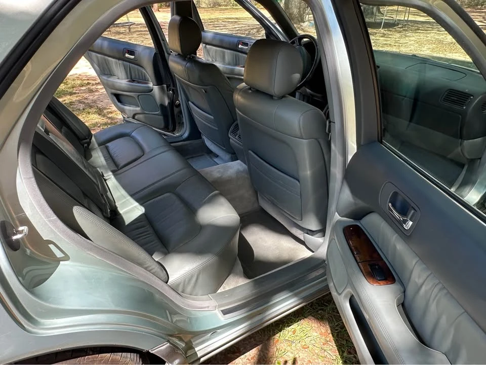 1997 Lexus LS 2nd Gen - Image 7 of 10