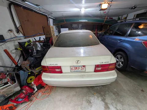1997 Lexus LS400