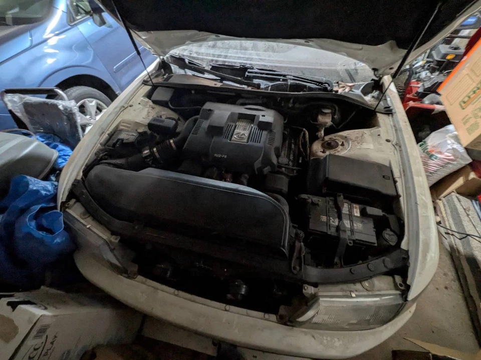1997 Lexus LS 2nd Gen - Image 8 of 10