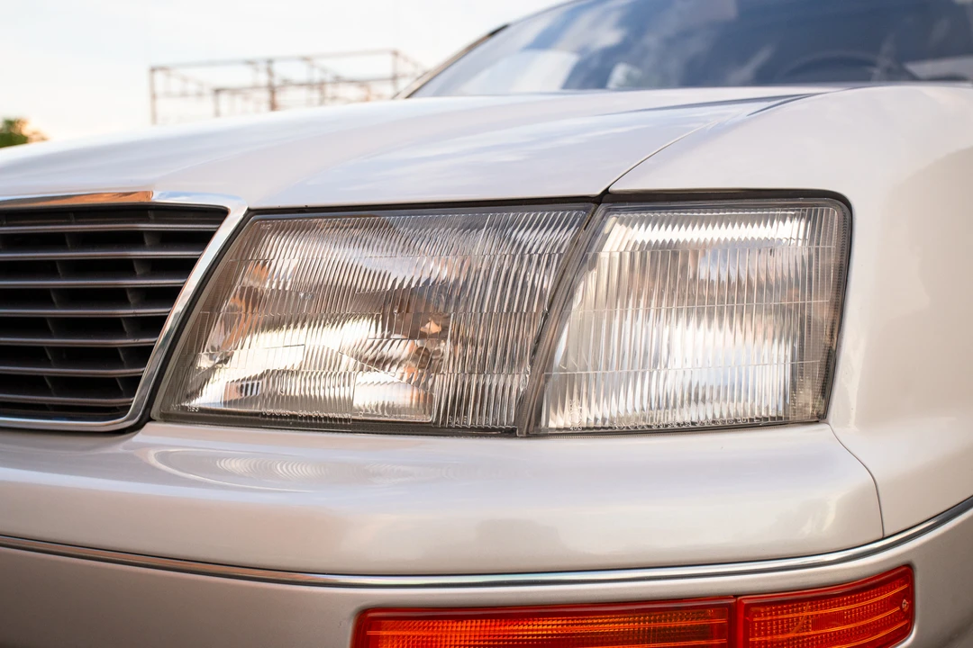 1997 Lexus LS 2nd Gen - Image 20 of 31