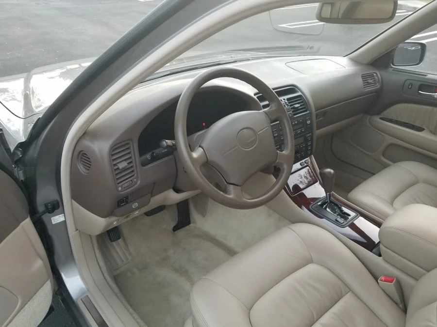 1997 Lexus LS 2nd Gen - Image 3 of 10