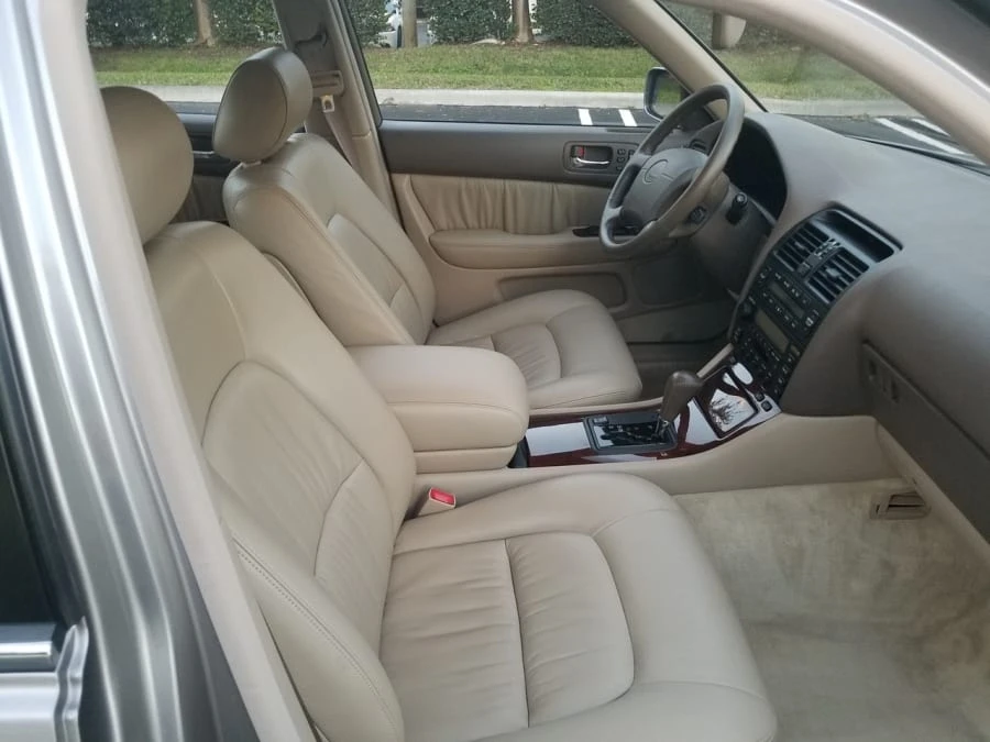 1997 Lexus LS 2nd Gen - Image 6 of 10
