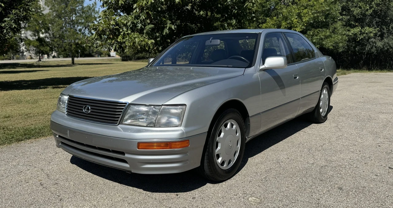 1997 Lexus LS 2nd Gen - Image 3 of 31