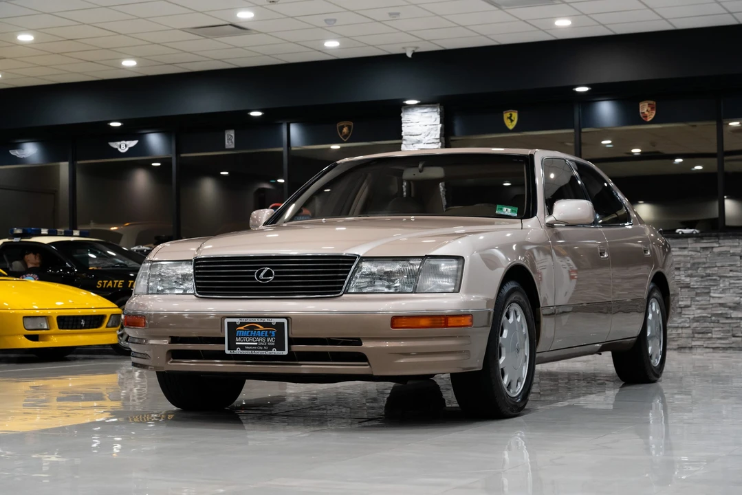 1997 Lexus LS 2nd Gen - Image 8 of 31