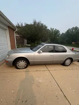 1997 Lexus LS400