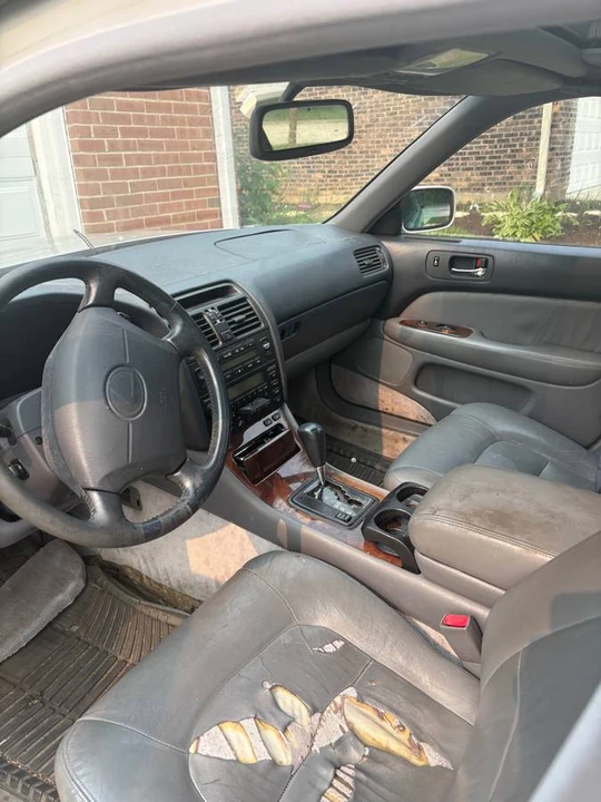 1997 Lexus LS 2nd Gen - Image 5 of 7