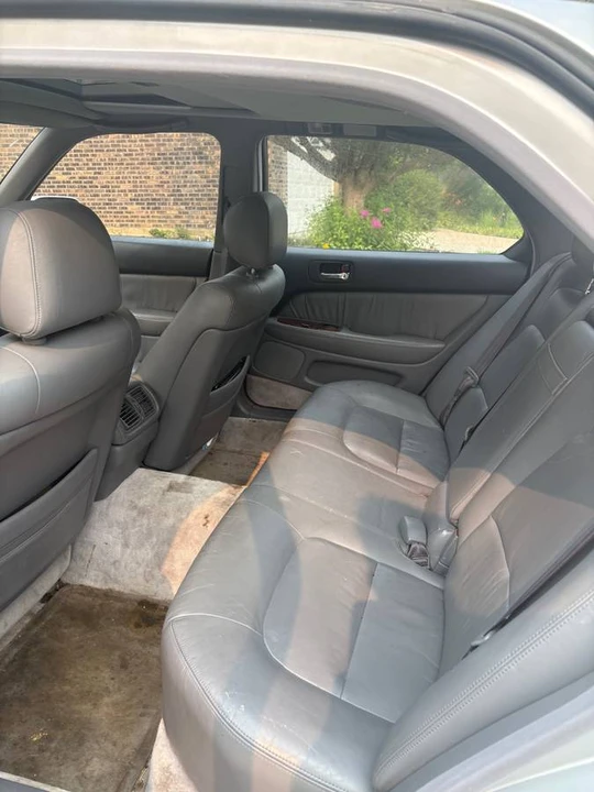 1997 Lexus LS 2nd Gen - Image 6 of 7