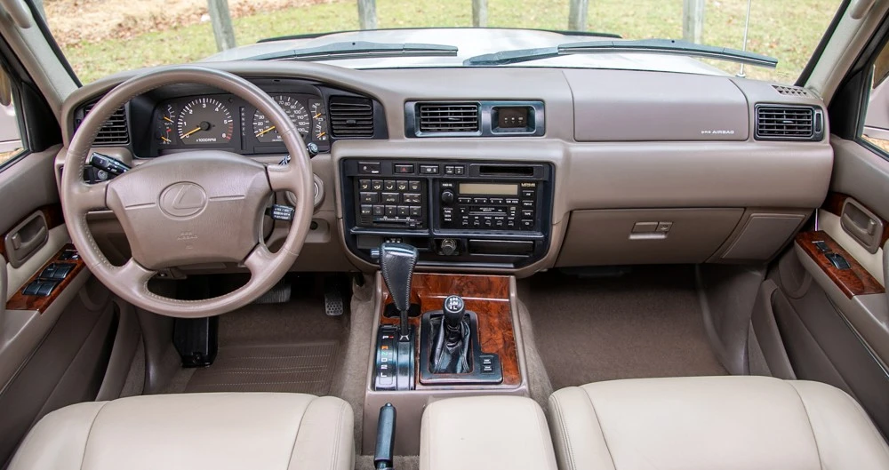 1997 Lexus LX 1st Gen - Image 17 of 19