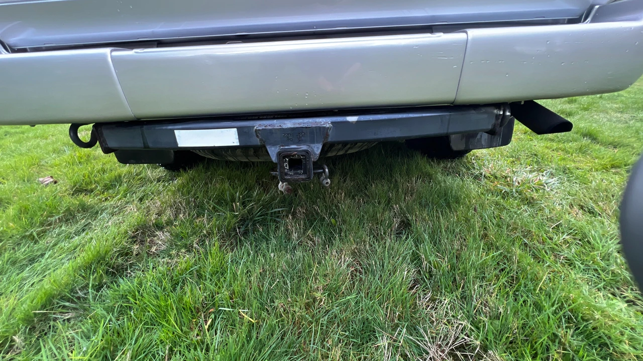 1997 Lexus LX 1st Gen - Image 21 of 31