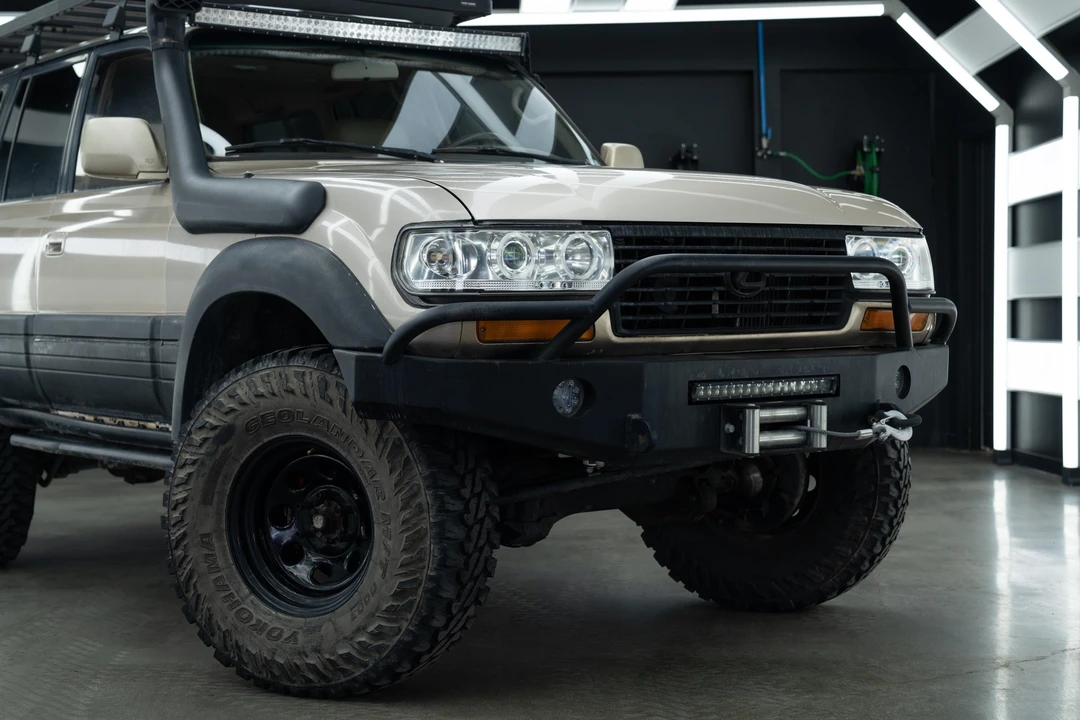 1997 Lexus LX 1st Gen - Image 11 of 31