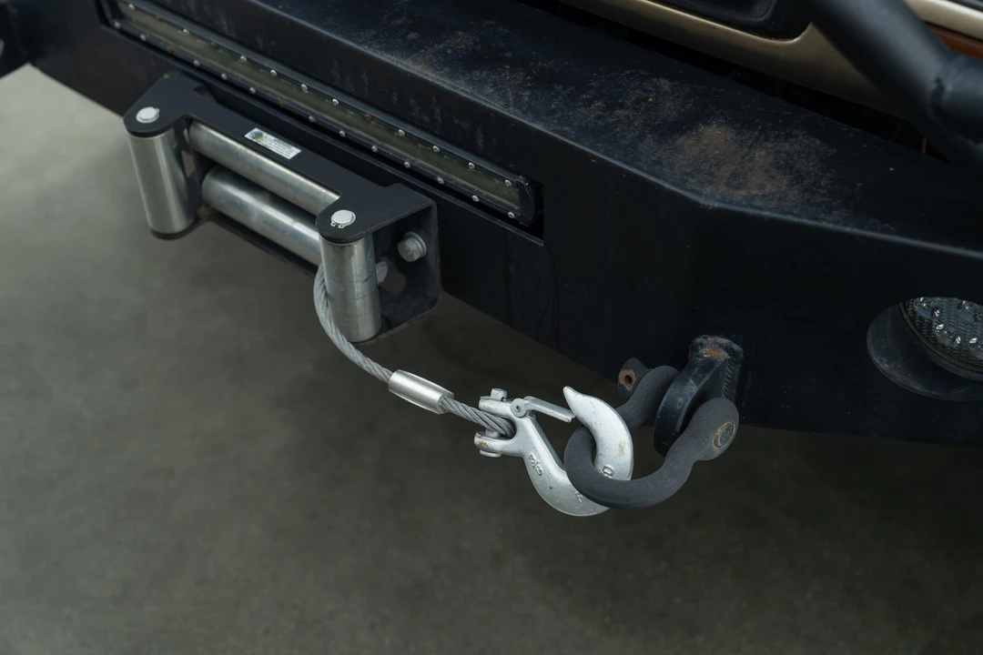 1997 Lexus LX 1st Gen - Image 16 of 31