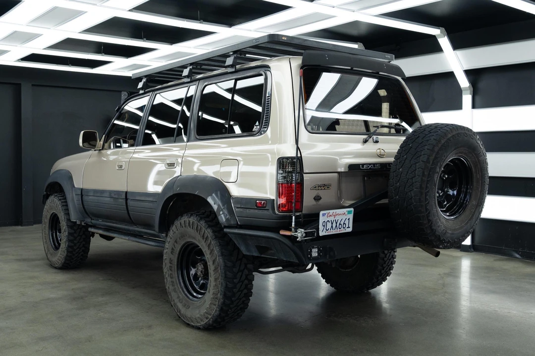 1997 Lexus LX 1st Gen - Image 3 of 31