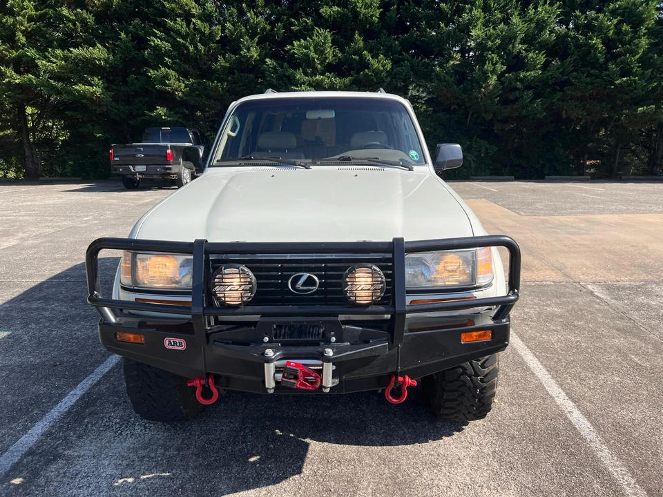1997 Lexus LX 1st Gen - Image 7 of 31