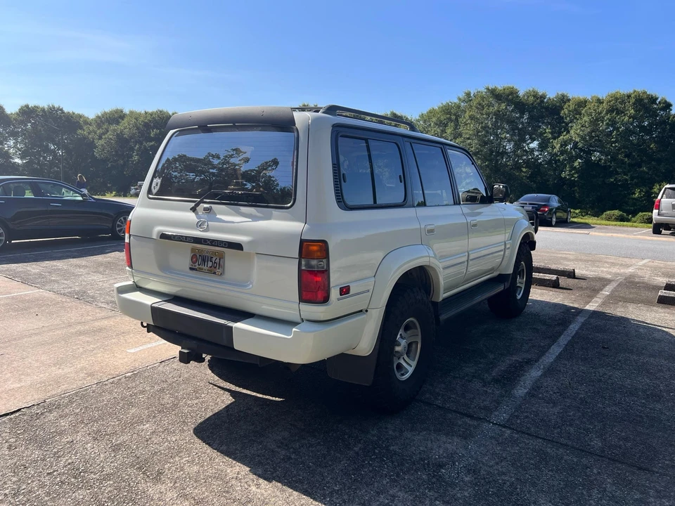 1997 Lexus LX 1st Gen - Image 19 of 31