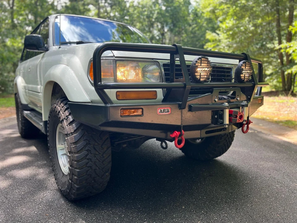 1997 Lexus LX 1st Gen - Image 26 of 31
