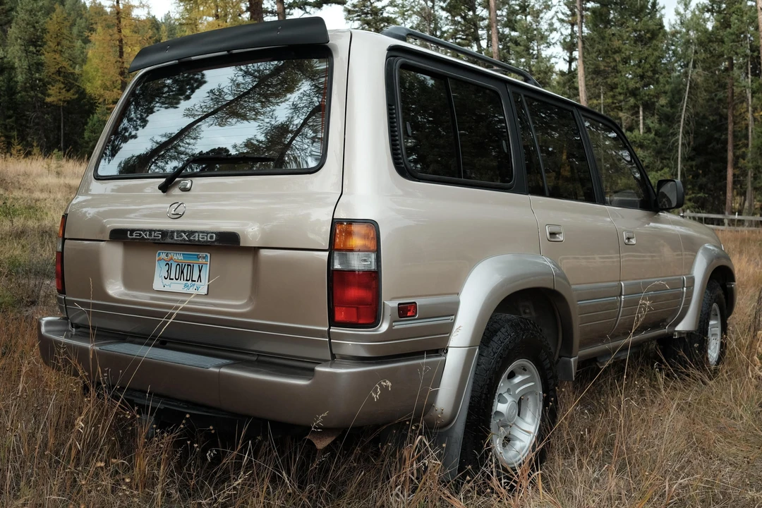 1997 Lexus LX 1st Gen - Image 4 of 5