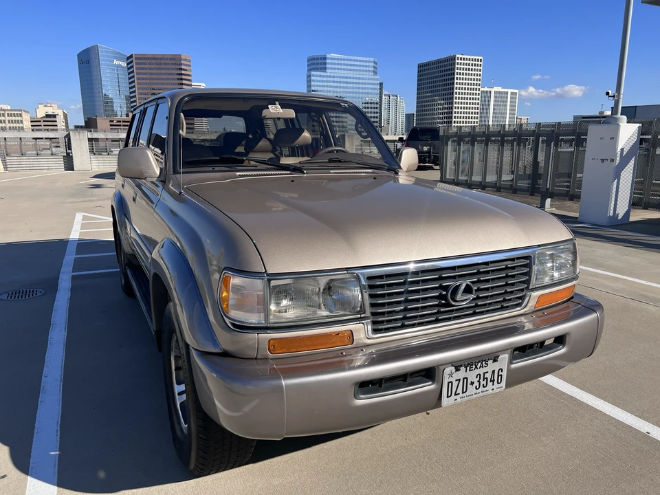 1997 Lexus LX 1st Gen - Image 21 of 31