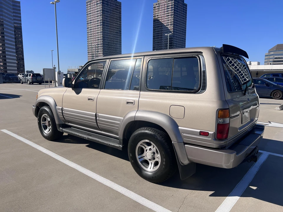 1997 Lexus LX 1st Gen - Image 10 of 31