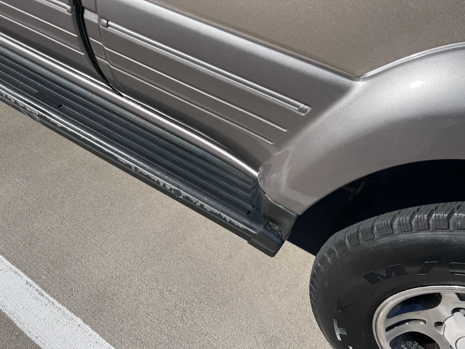 1997 Lexus LX 1st Gen - Image 29 of 31