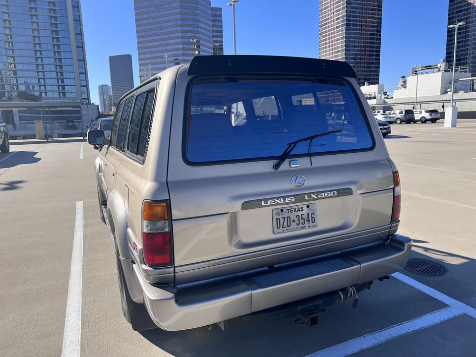1997 Lexus LX 1st Gen - Image 12 of 31