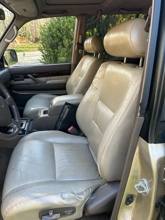 1997 Lexus LX 1st Gen - Image 7 of 15